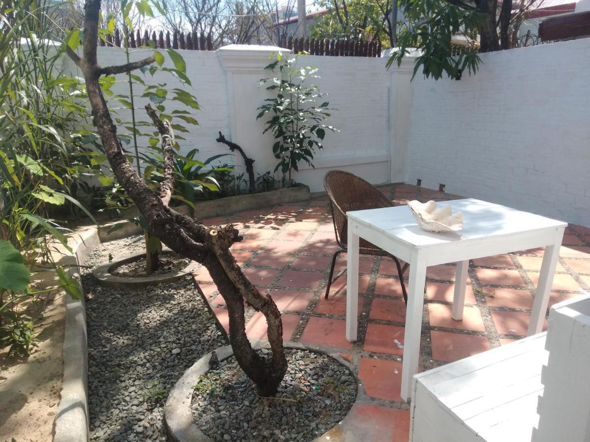 Manoha Villa Sihanoukville Exterior foto
